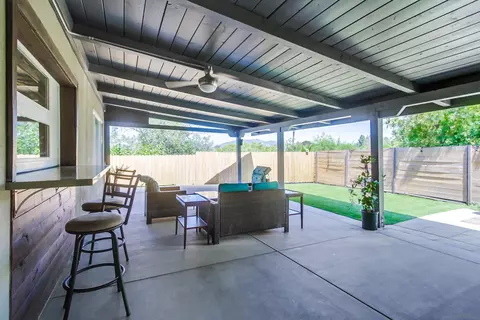 Exterior - 426 Phillips Way, Vista, CA 92083 photo 16 of 21