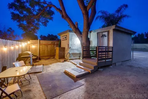 Exterior - 426 Phillips Way, Vista, CA 92083 photo 10 of 21