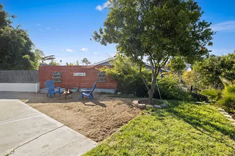 Exterior - 1135 Eucalyptus Ave, Vista, CA 92084 photo 5 of 9