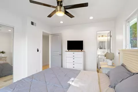 Bedroom - 1135 Eucalyptus Ave, Vista, CA 92084 photo 4 of 8
