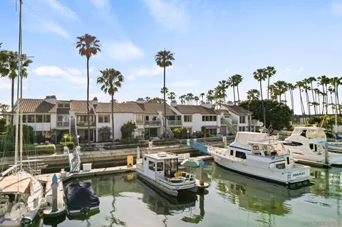 10 Kingston Ct, Coronado, CA 92118