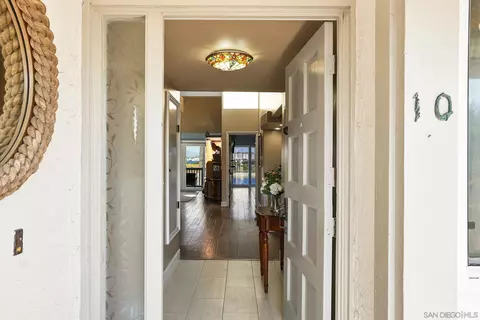 10 Kingston Ct, Coronado, CA 92118 photo 3