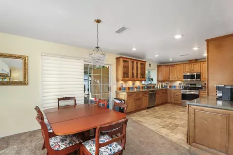 Dining - 10264 Herdfield Way, Spring Valley, CA 91977 photo 1 of 2