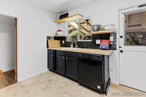 6200 Severin, La Mesa, CA 91942 photo 10