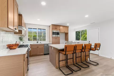 Kitchen - 14322 Jolley Ln, Poway, CA 92064 photo 1 of 4