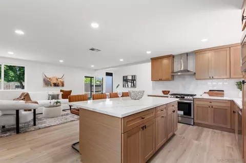 Kitchen - 14322 Jolley Ln, Poway, CA 92064 photo 3 of 4