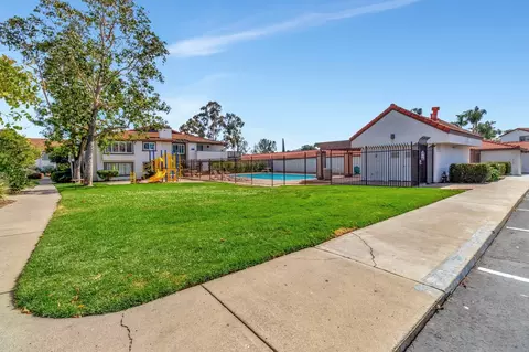 Exterior - 9821 Caspi Gardens Dr #4, Santee, CA 92071 photo 6 of 9