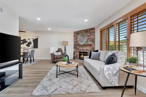 Living - 9821 Caspi Gardens Dr #4, Santee, CA 92071 photo 2 of 5