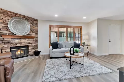 Living - 9821 Caspi Gardens Dr #4, Santee, CA 92071 photo 5 of 5