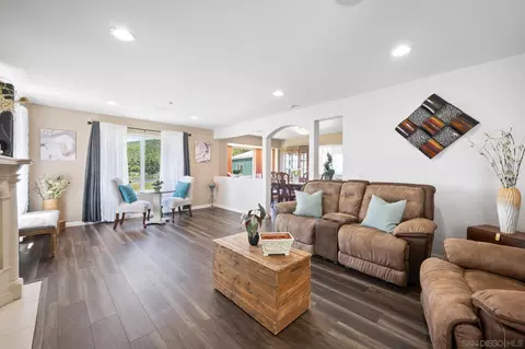 Living - 34663 Navajo Rd, Julian, CA 92036 photo 1 of 3