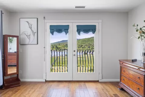Entry Way - 34663 Navajo Rd, Julian, CA 92036 photo 3 of 3