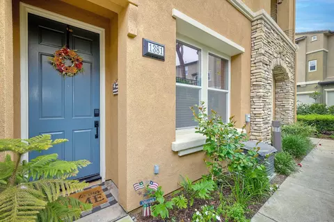 1381 Cattail Ct, San Marcos, CA 92078