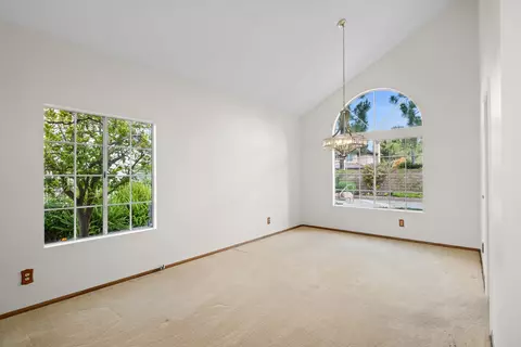 1362 Beringer Ln, Vista, CA 92081 photo 7