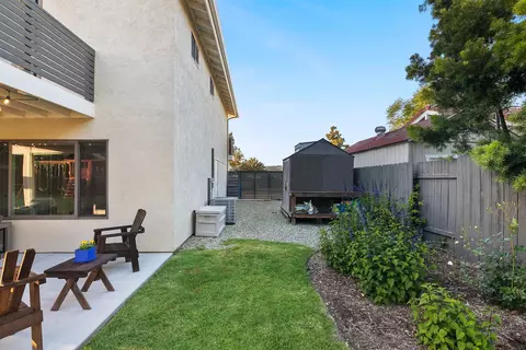 Exterior - 3021 Levante St, Carlsbad, CA 92009 photo 16 of 19