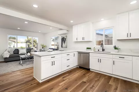 8424 Dapper Ct, San Diego, CA 92126 photo 9