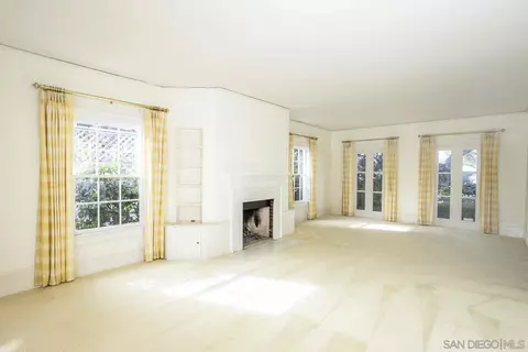 Living - 947 Alameda Blvd, Coronado, CA 92118 photo 6 of 6