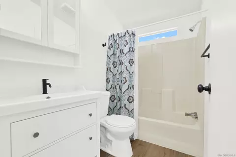 Bath - 1351 Pepper Dr #68, El Cajon, CA 92021 photo 3 of 4