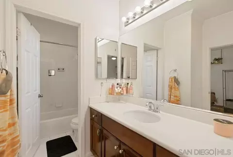 197 Double Eagle Gln, Escondido, CA 92026 photo 33