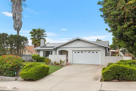 Exterior - 12710 Avenida De Espuela, Poway, CA 92064 photo 2 of 11