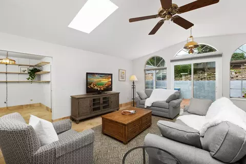 Living - 12710 Avenida De Espuela, Poway, CA 92064 photo 7 of 7