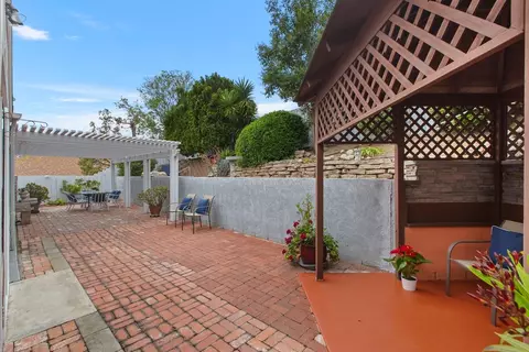 Exterior - 12710 Avenida De Espuela, Poway, CA 92064 photo 4 of 11