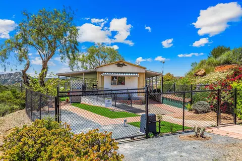 25484 Lake Wohlford Rd #W56, Escondido, CA 92027
