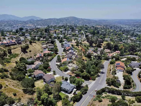 View/Area - 4363 Macronald Dr, La Mesa, CA 91941 photo 4 of 4
