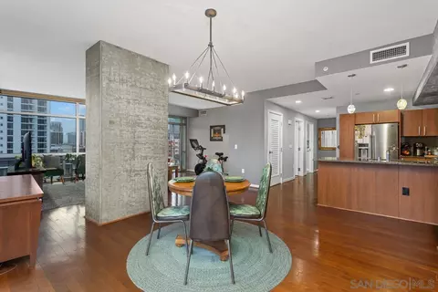 800 The Mark Ln #510, San Diego, CA 92101