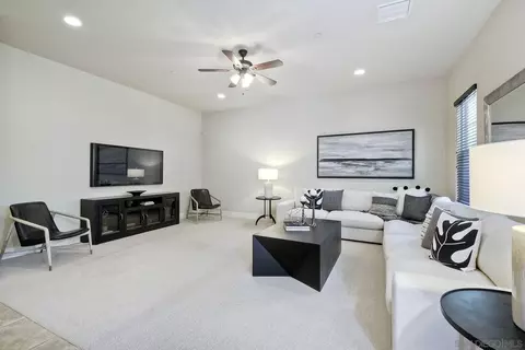 Living - 13222 Vista View Ct, Poway, CA 92064 photo 2 of 3