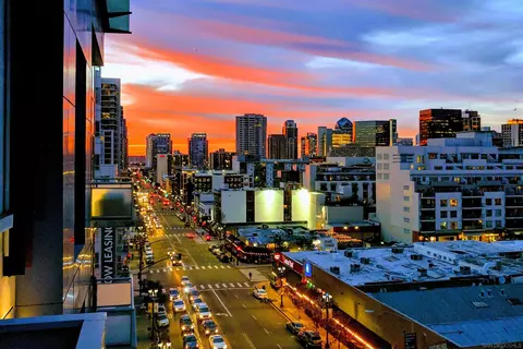 527 10th Ave #704, San Diego, CA 92101