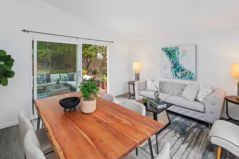 Dining - 916 Crest Dr, Encinitas, CA 92024 photo 1 of 5