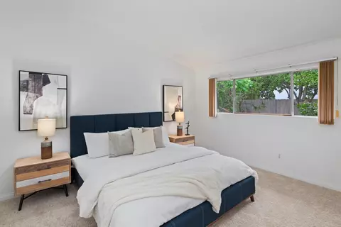 Bedroom - 916 Crest Dr, Encinitas, CA 92024 photo 1 of 4