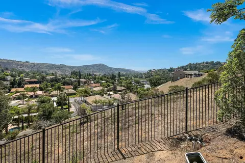 2759 Secret Lake Ln, Fallbrook, CA 92028 photo 40