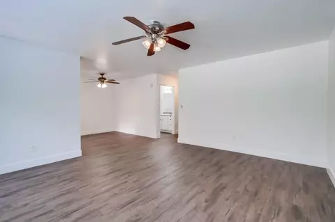 Living - 391 Emerald Ave #6, El Cajon, CA 92020 photo 1 of 4