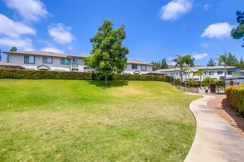 Exterior - 10625 Aristocrat Ct, Santee, CA 92071 photo 6 of 8