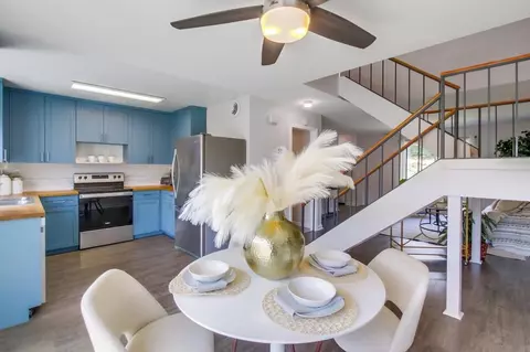 Dining - 10625 Aristocrat Ct, Santee, CA 92071 photo 2 of 3