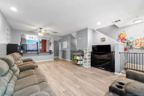 8806 Appleblossom Ct #5, Santee, CA 92071 photo 5