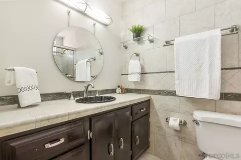 Bath - 9726 Hinsdale St, Santee, CA 92071 photo 3 of 4