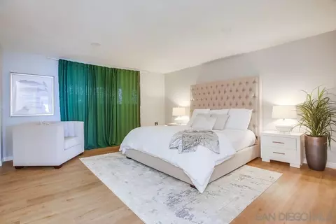 Bedroom - 829 Beachfront Dr #A, Solana Beach, CA 92075 photo 1 of 4