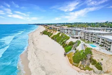 View/Area - 829 Beachfront Dr #A, Solana Beach, CA 92075 photo 5 of 6