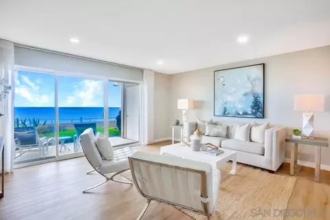 Living - 829 Beachfront Dr #A, Solana Beach, CA 92075 photo 5 of 8