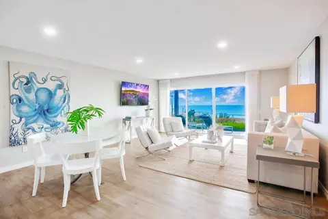 Living - 829 Beachfront Dr #A, Solana Beach, CA 92075 photo 2 of 8