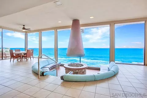Living - 829 Beachfront Dr #A, Solana Beach, CA 92075 photo 8 of 8