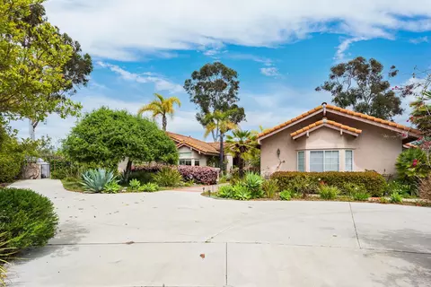 15865 Bromegrass Ct, Poway, CA 92064