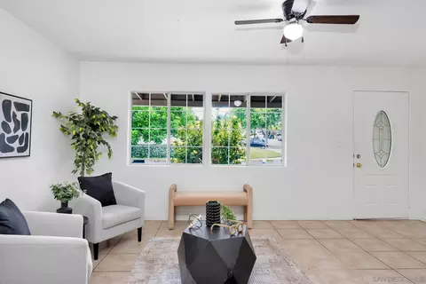 839 Rangeview St, Spring Valley, CA 91977 photo 9