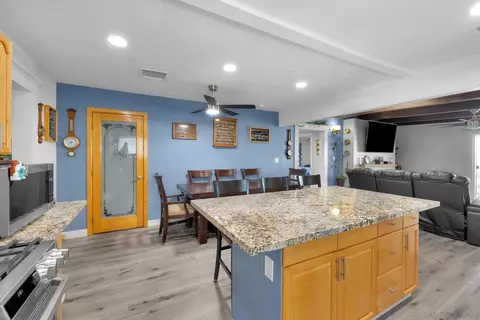 1398 Greenfield Dr, El Cajon, CA 92021 photo 9