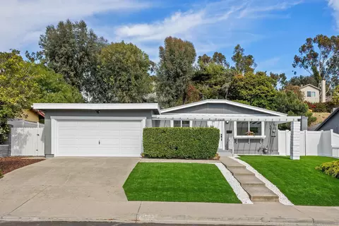 13633 Carriage Rd, Poway, CA 92064
