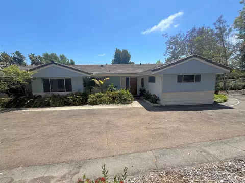 Exterior - 4688 Sun Vly, Del Mar, CA 92014 photo 1 of 17