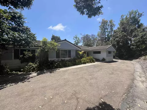 Exterior - 4688 Sun Vly, Del Mar, CA 92014 photo 13 of 17