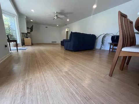 Living - 4688 Sun Vly, Del Mar, CA 92014 photo 2 of 3